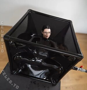 Goddess Venom Nude Photos