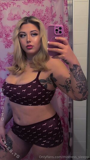 Goddess_sleepy photo