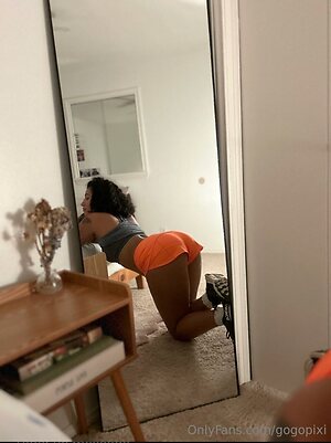 gogo pixi leaked photo #34