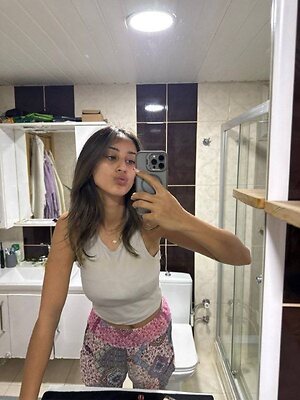 Goksu Duldul leaked photo #2