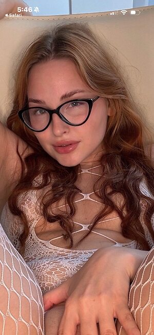 golden_cute_angel leaked photo #3