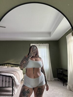 goldenhourgal leaked photo #21