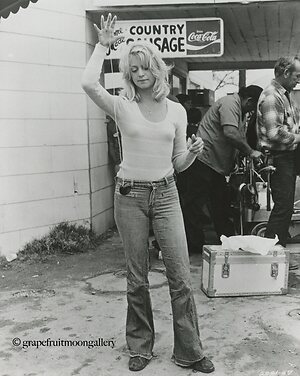 Goldie Hawn