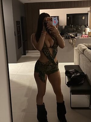 Gostosas de mini short leaked photo #79