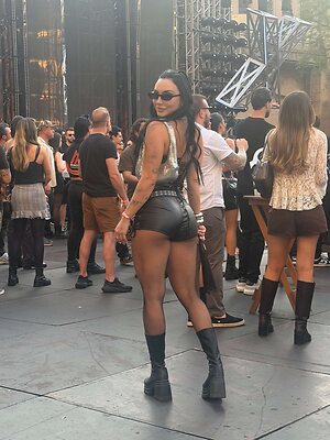 Gostosas de mini short leaked photo #96