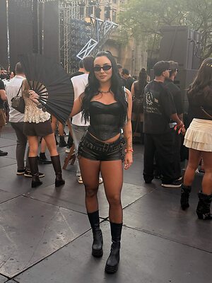 Gostosas de mini short leaked photo #97