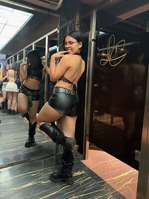 Gostosas de mini short leaked photo #109