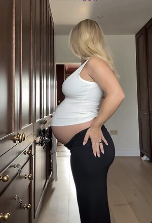 Grace Beverley leaked photo #30