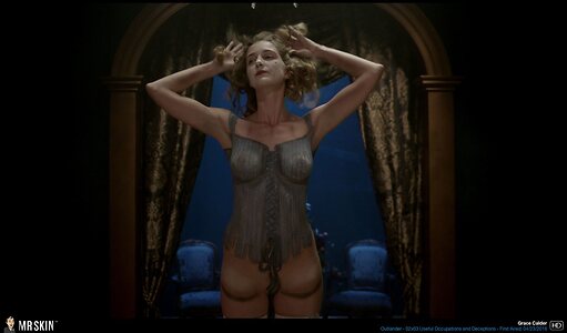 Grace Calder leaked photo #3
