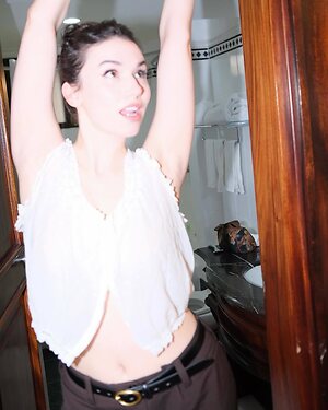 Grace Caroline Currey leaked photo #65