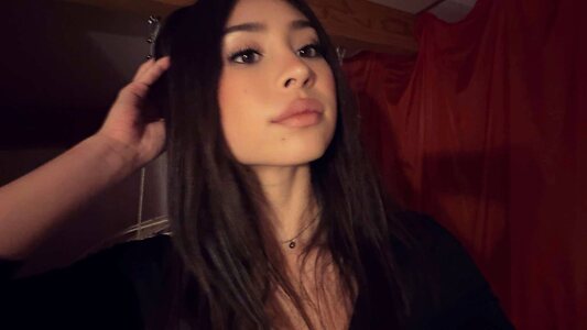 Grace Garcia leaked photo #18