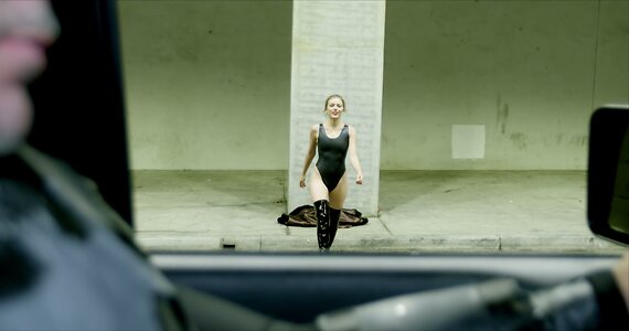 Grace van dien