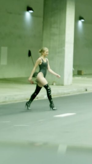 Grace van dien leaked photo #8