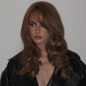 Grace Van Patten leaked photo #9