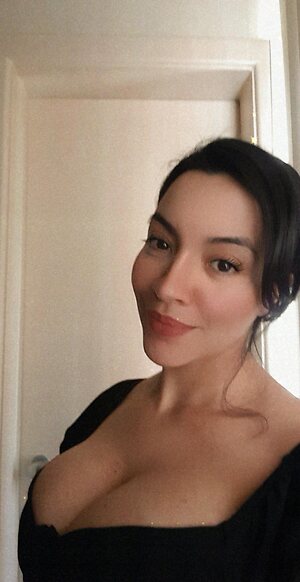 Graci Babiuk leaked photo #8