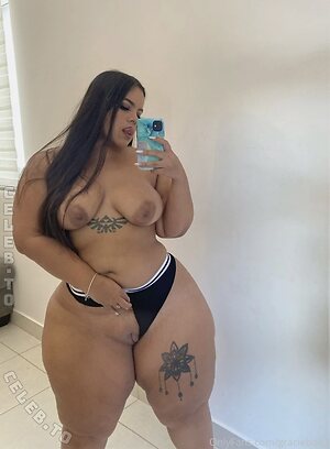 Gracie Bon photo