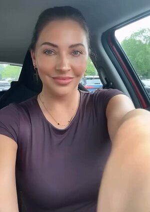 Gracie Lewis