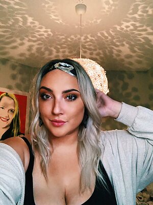 Gracie W leaked photo #32