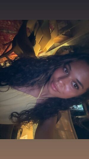 Gracie Walker leaked photo #12
