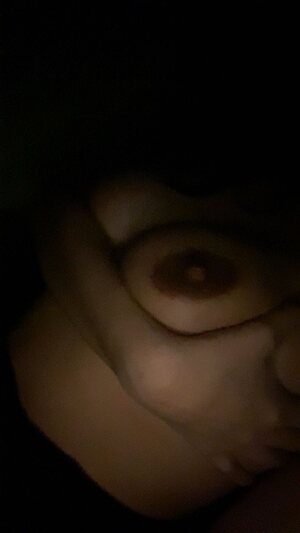 Gracieafterdark leaked photo #2