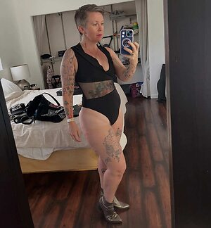 Grannies GILFs leaked photo #52