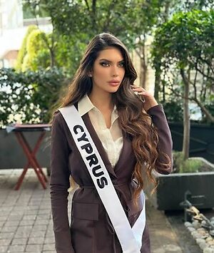 Greek girls leaked photo #10