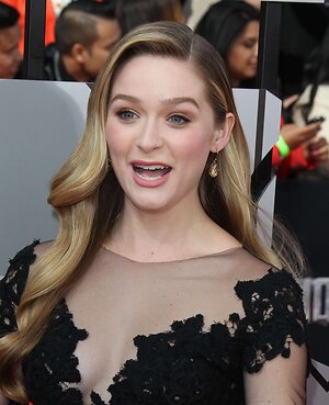 Greer Grammer leaked photo #30
