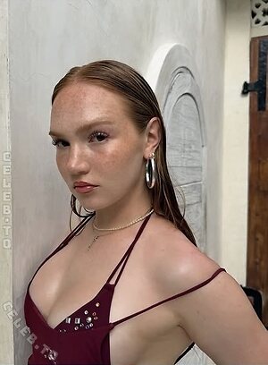 Greta Charlotte photo