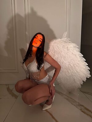 Greta Jasmin El Moktadi Nude Leaked Photo #22