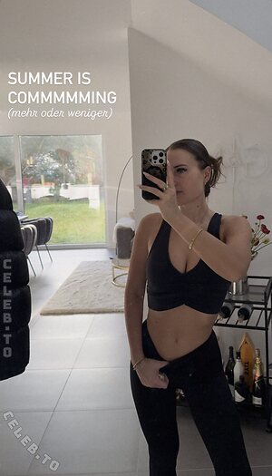 Gretalck Nude Leaked Photo #2