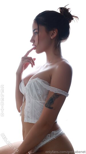 Grettabenett Nude Leaked Photo #133