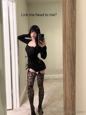 Grinchie-Puppiwi leaked photo #26