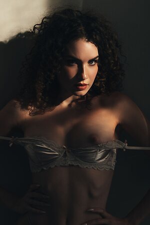 Guinevere Huney leaked photo #7