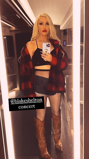 Gwen Stefani Hot Nude Leaked Photo #59