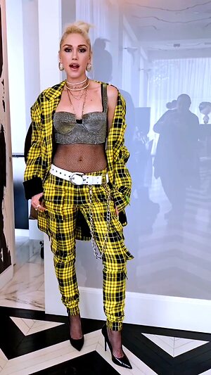 Gwen Stefani Hot leaked photo #73