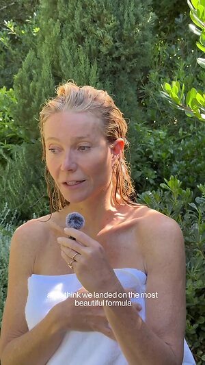 Gwyneth Paltrow leaked photo #52