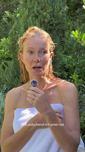 Gwyneth Paltrow leaked photo #54