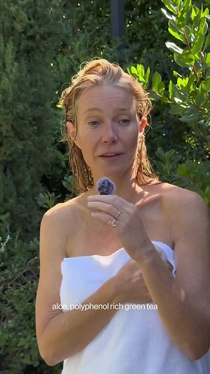 Gwyneth Paltrow leaked photo #56