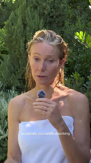 Gwyneth Paltrow leaked photo #77