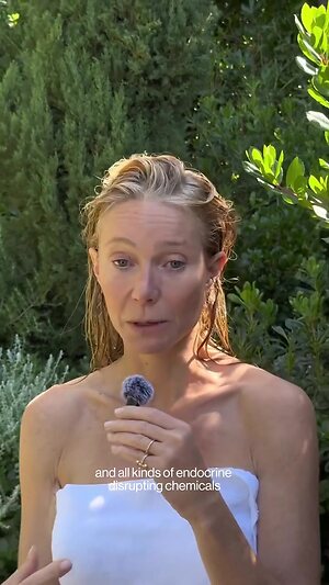 Gwyneth Paltrow leaked photo #81