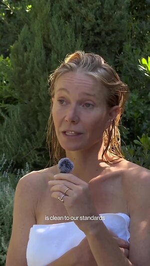 Gwyneth Paltrow leaked photo #97