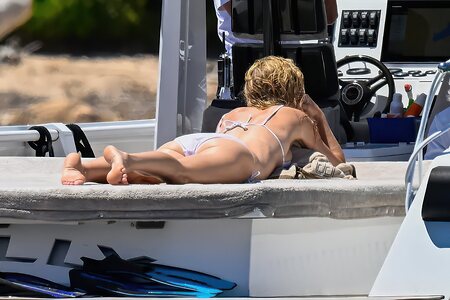 Gwyneth Paltrow leaked photo #143