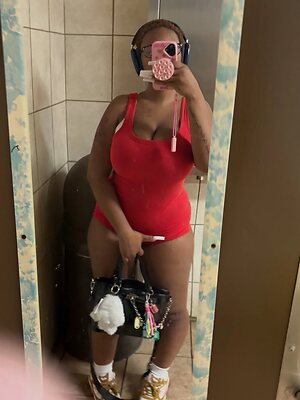 gxrden.of.edxn.official Nude Leaked Photo #18