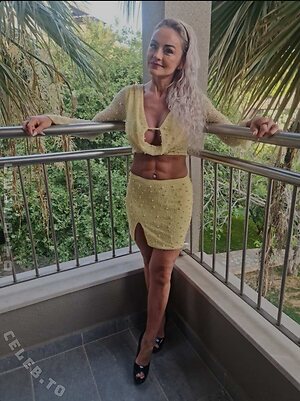 Gym Moni Milf Nude Leaked Photo #4