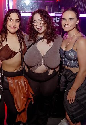 H Curviest Thiccest Growing leaked photo #17