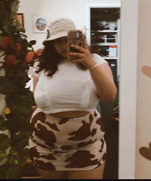 H Curviest Thiccest Growing leaked photo #19