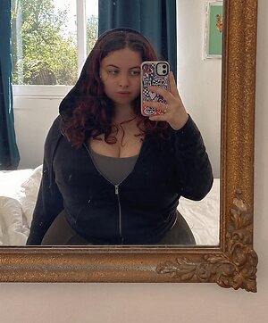 H Curviest Thiccest Growing leaked photo #32