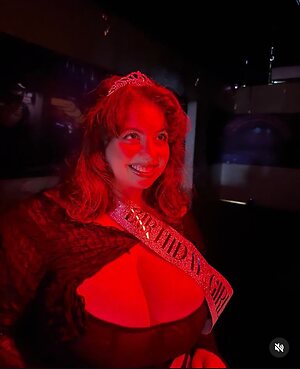 H Curviest Thiccest Growing leaked photo #50