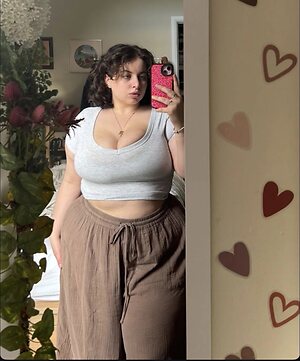 H Curviest Thiccest Growing