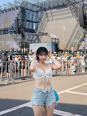 Ha Ji Won leaked photo #4